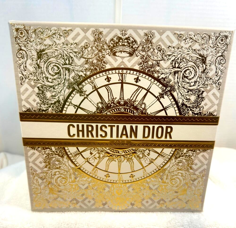 Authentic Dior Gift Box Set w/ Tissue Paper, Shredded Fill & Note Card Holder